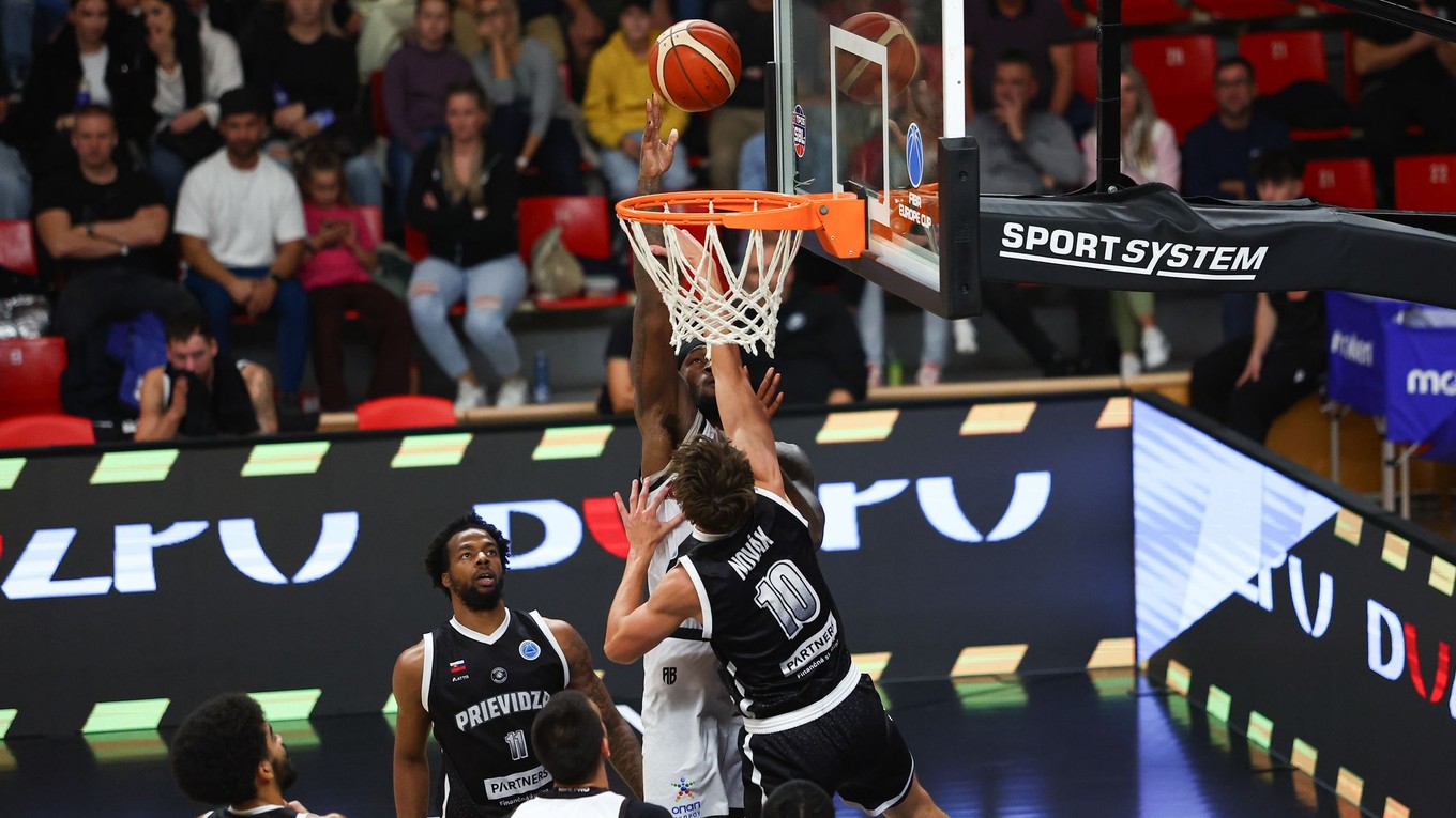 Fotka zo zápasu Kervanos BC - Prievidza BC.