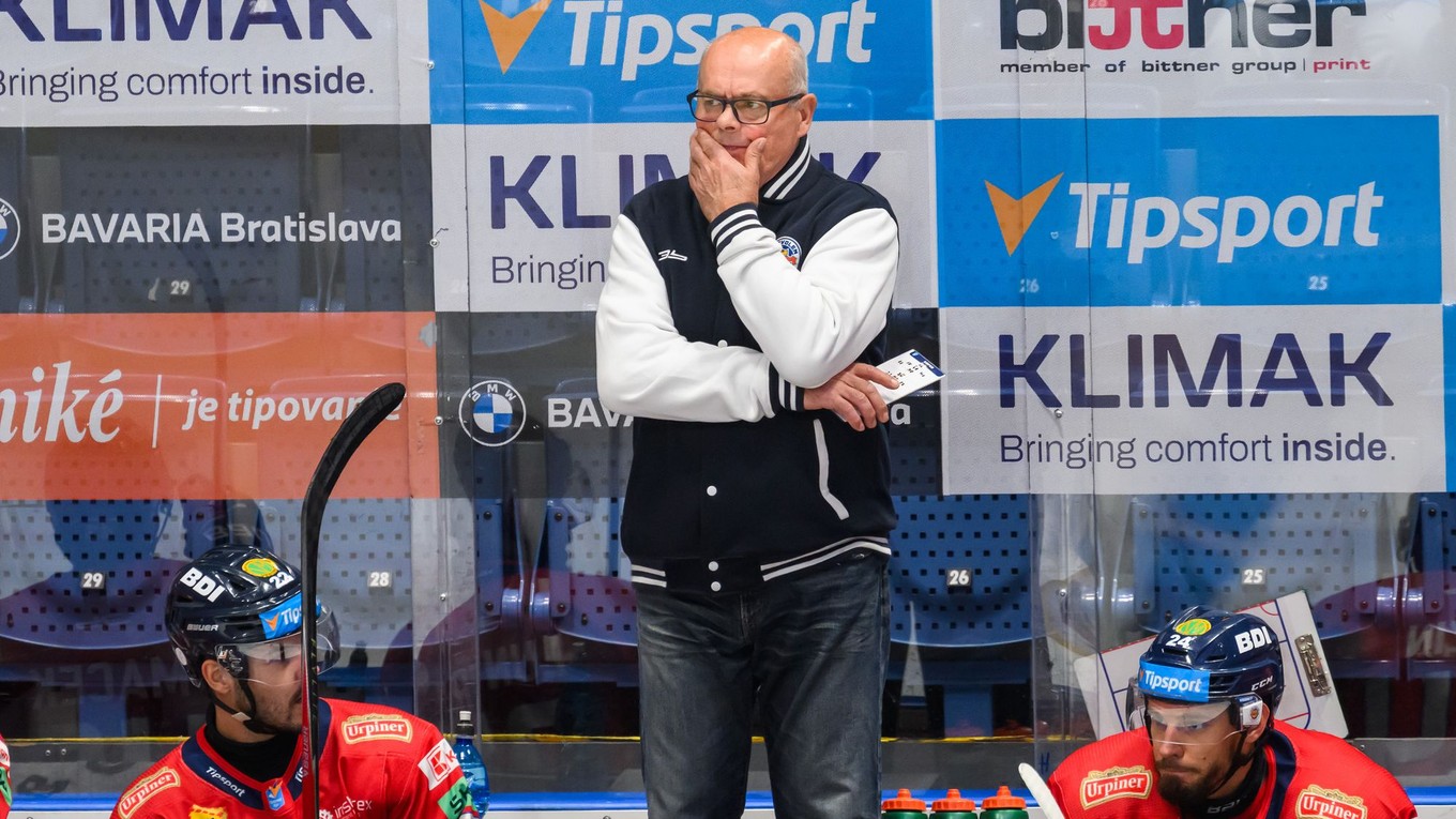 Na snímke tréner HKM Zvolen.