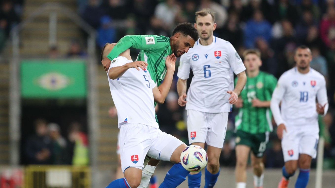 Fotka zo zápasu Severné Írsko - Slovensko.