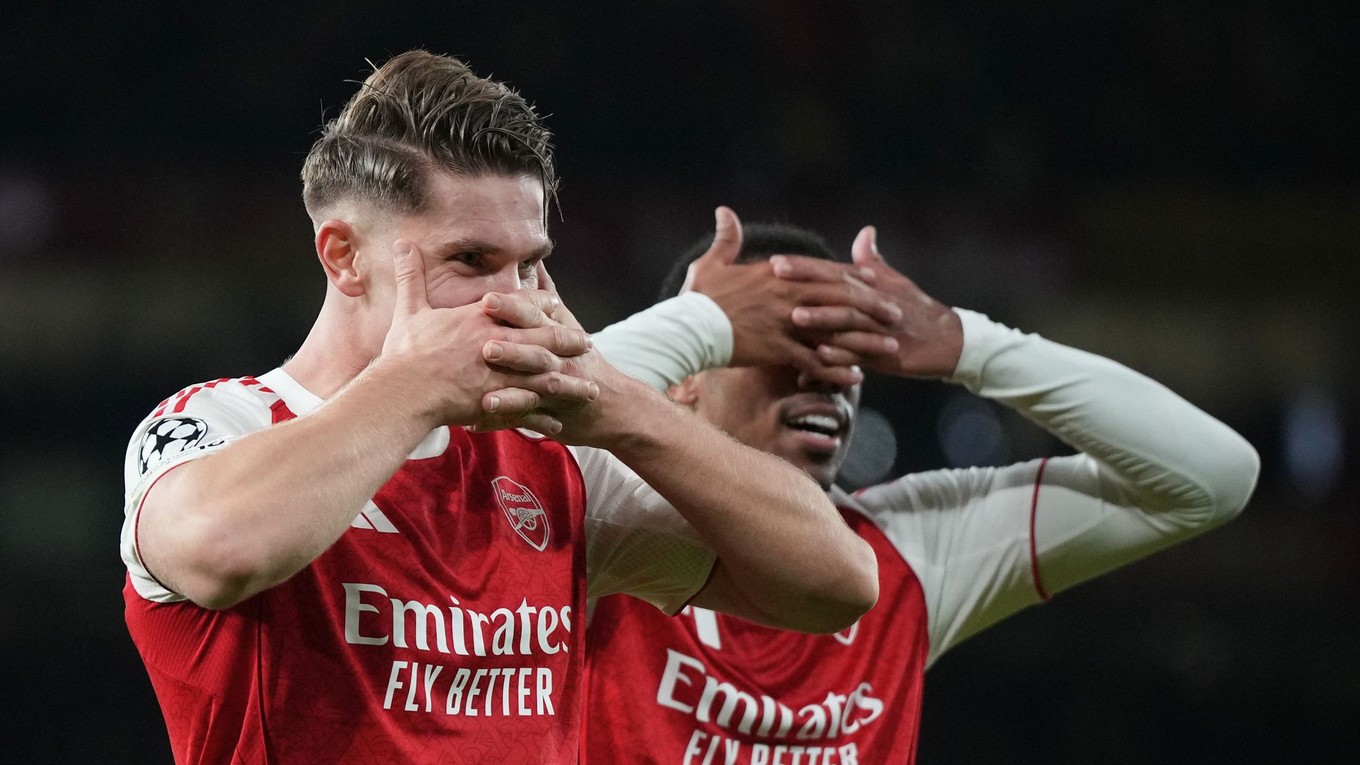 Viktor Gyoekeres oslavuje gól. 