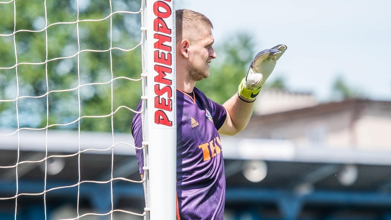 Dušan Dlugoš v drese Stropkova.