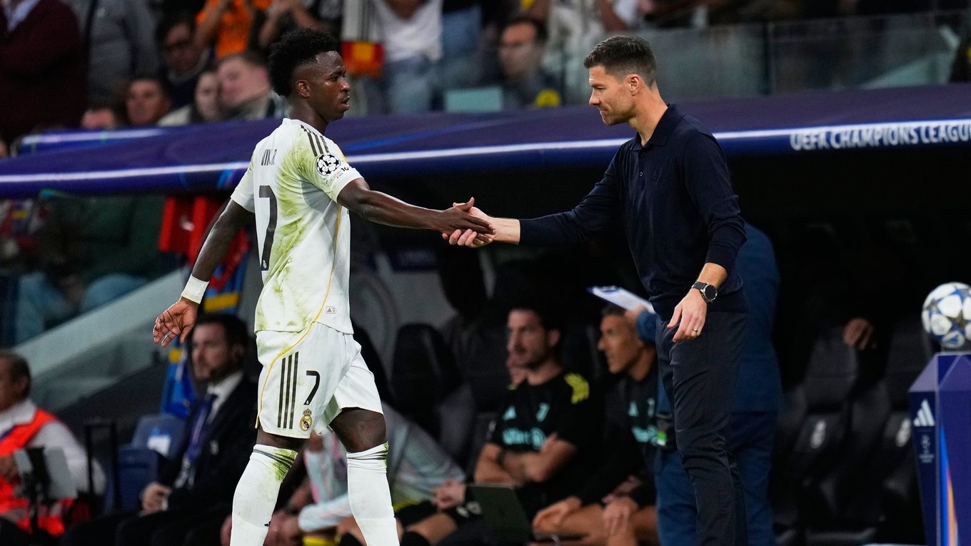 Xabi Alonso a Vinicius Junior.