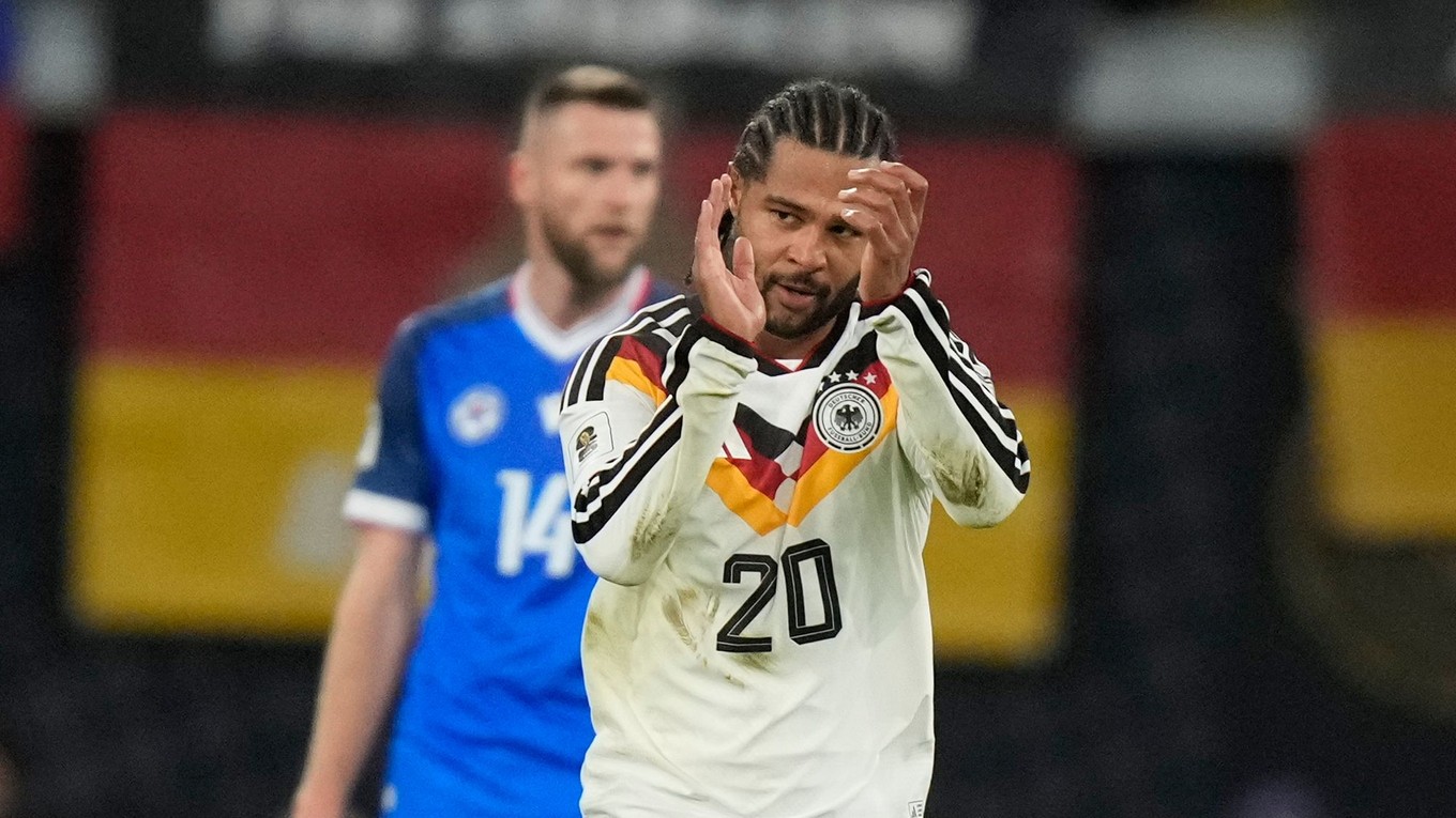 Serge Gnabry v drese Nemecka.