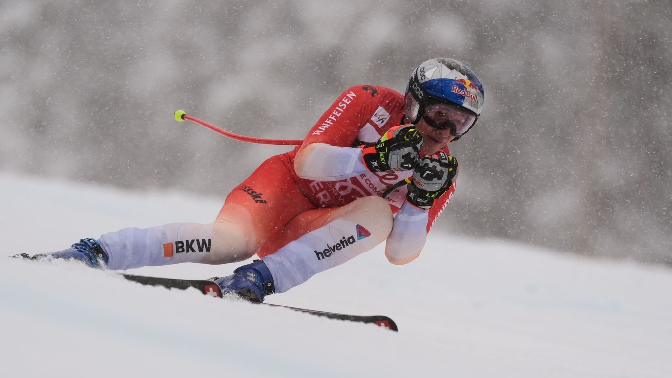 Švajčiar Marco Odermatt počas tréningovej jazdy zjazdu Svetového pohára v Beaver Creeku v Colorade.