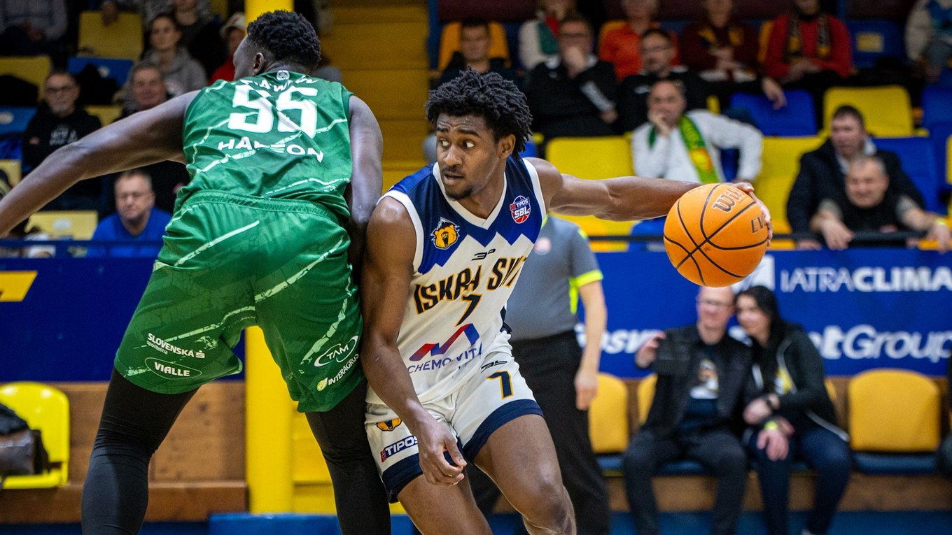 Momentka zo zápasu Svit - Levice.