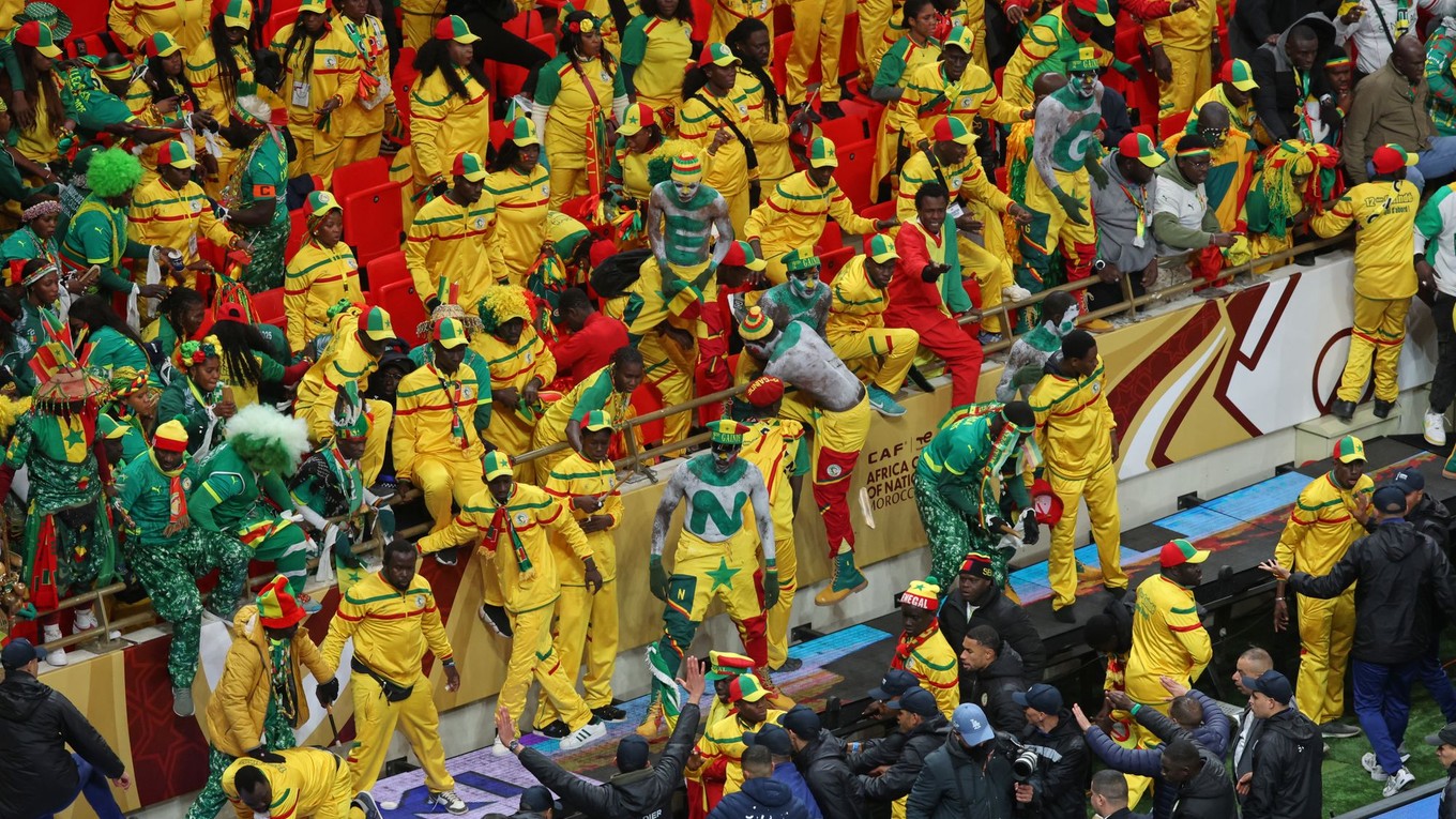 Fanúšikovia Senegalu počas finále Afrického pohára národov.