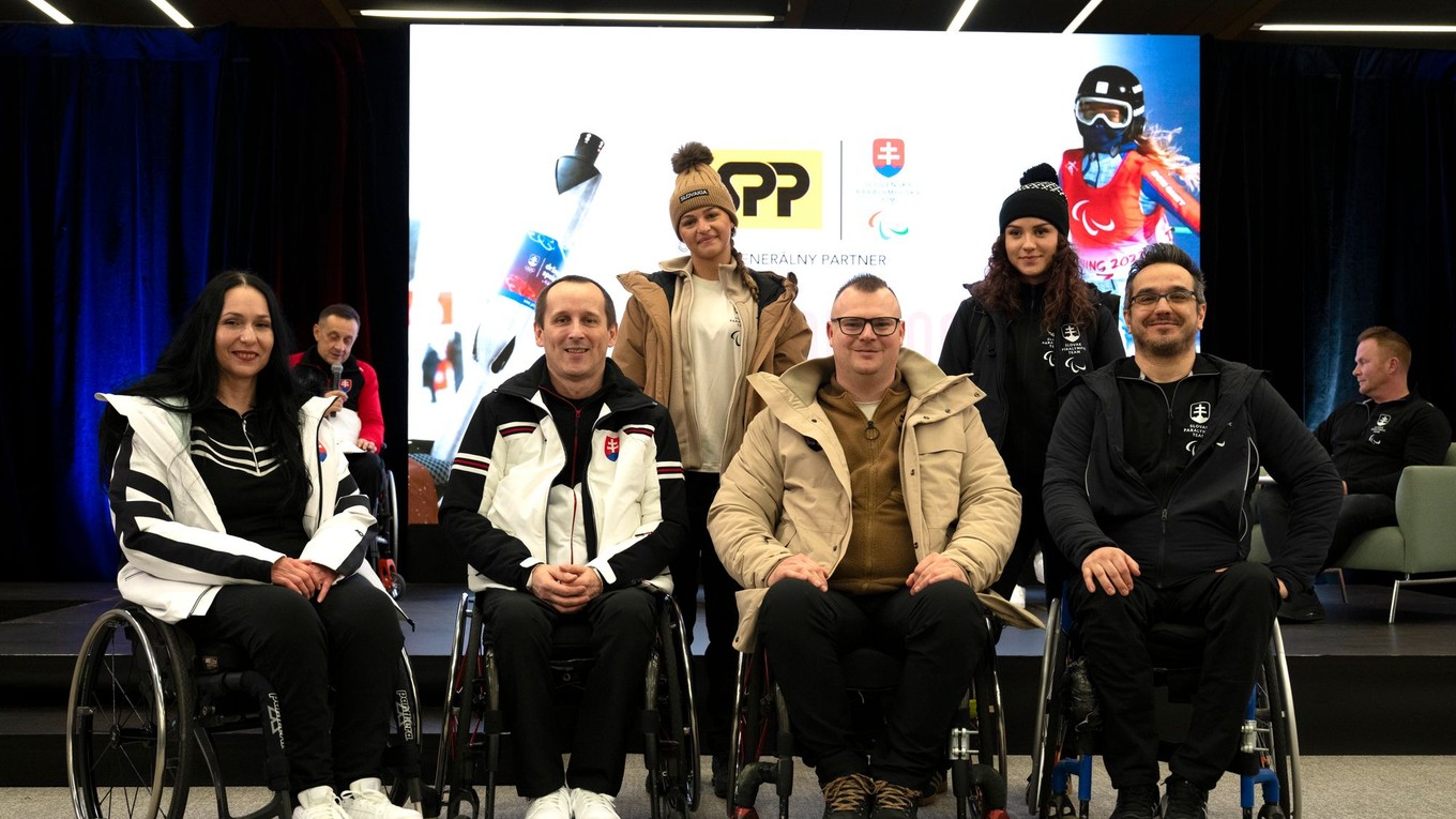 Na snímke predstavenie oficiálneho športového oblečenia počas podujatia "Všetko podstatné k ZPH 2026".