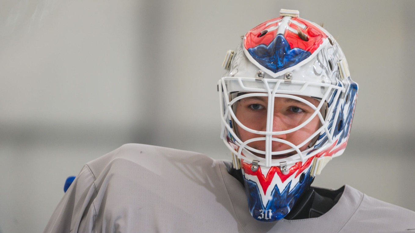 Na snímke brankár Adam Gajan.