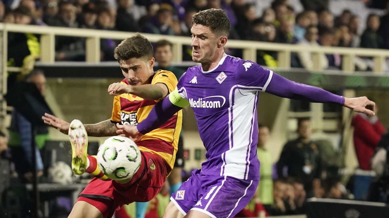 Momentka zo zápasu Fiorentina - Jagiellonia v Európskej lige.