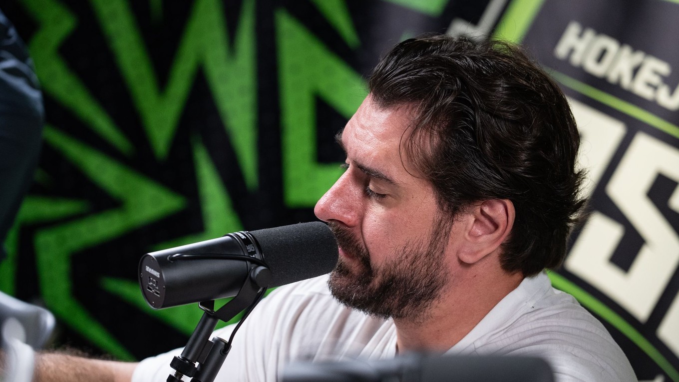 Boris Valábik v podcaste Hokejový BOSS.