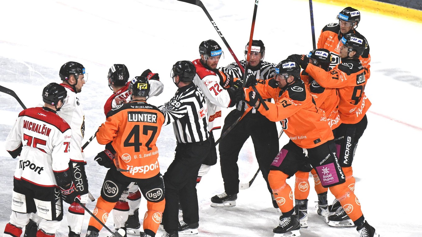 Fotka zo zápasu HC Košice – HC MONACObet Banská Bystrica.