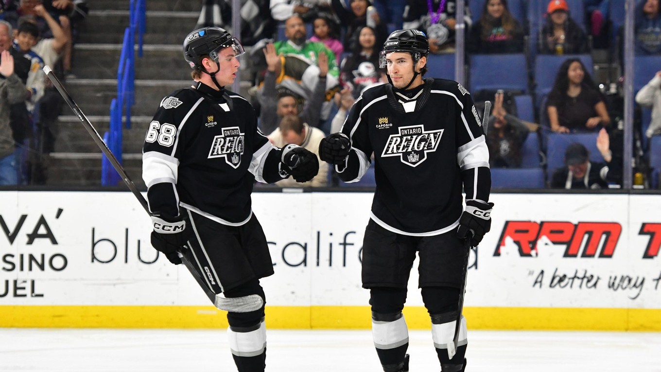 Martin Chromiak sa teší z gólu