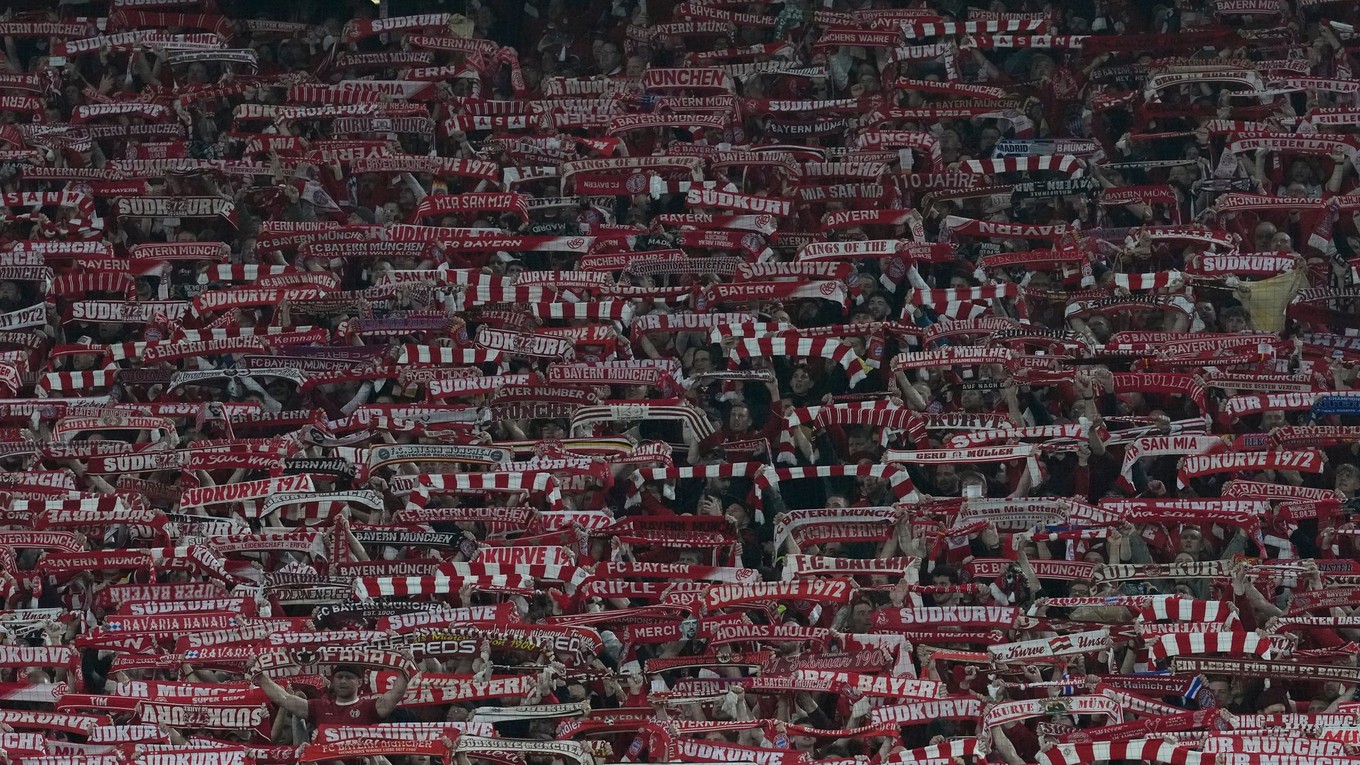 Fanúšikovia Bayernu.