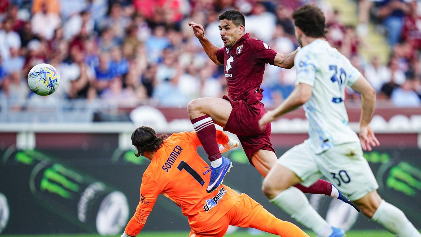 Fotka zo zápasu FC Turín – Inter Miláno.