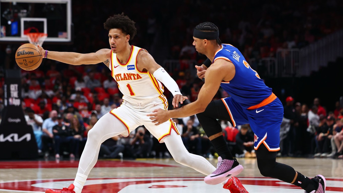 Jalen Johnson a Josh Hart.