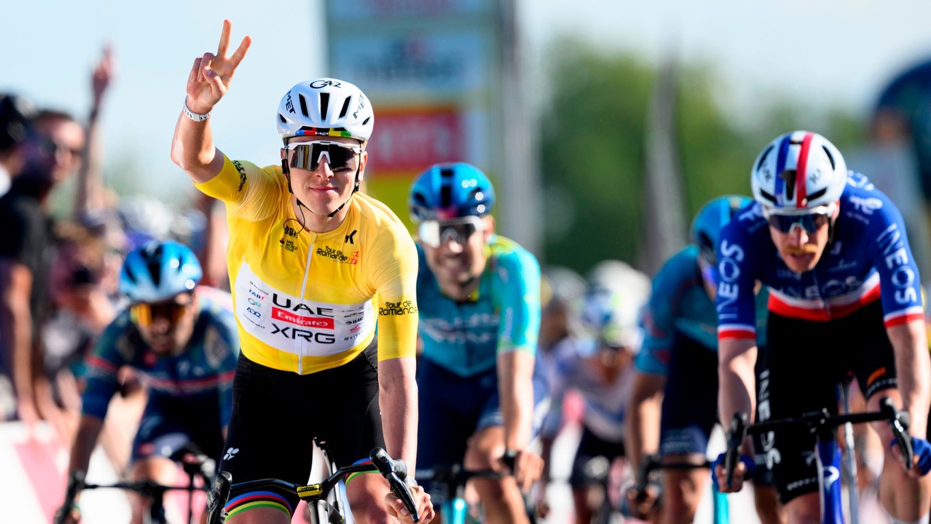 Tadej Pogačar sa stal víťazom 2. etapy Okolo Romandie 2026. 