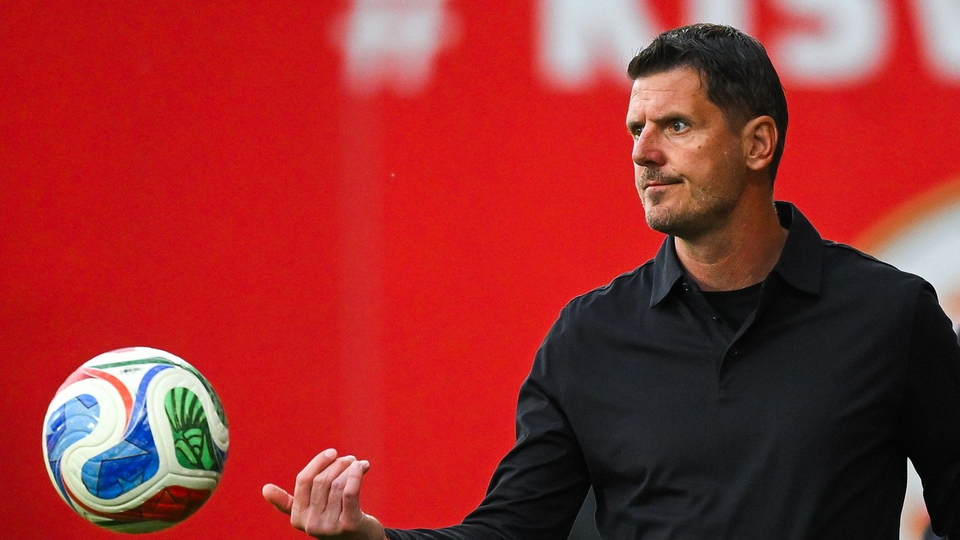 Slovenský futbalový tréner Balázs Borbély.