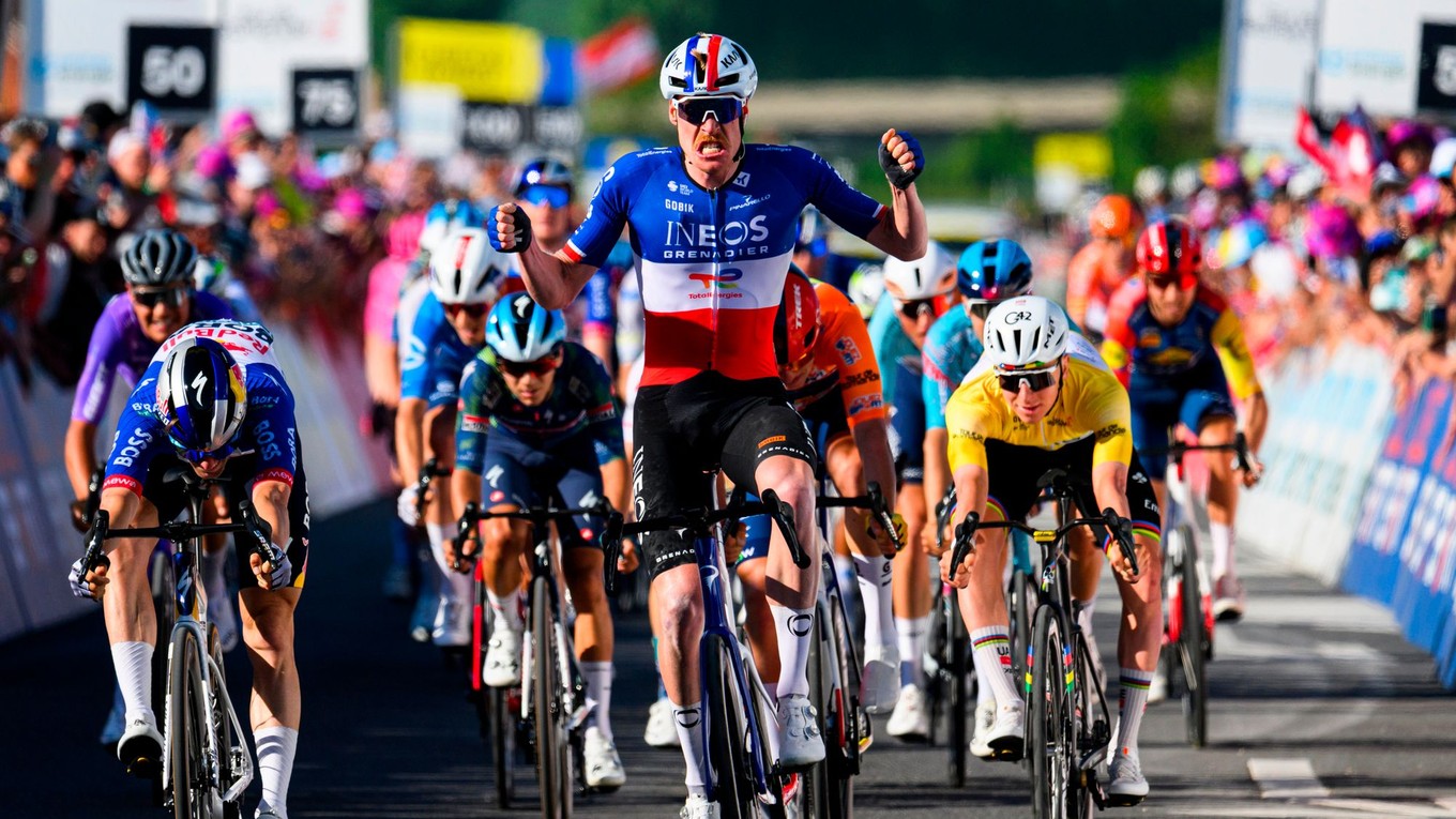 Dorian Godon sa stal víťazom 3. etapy Okolo Romandie 2026. 