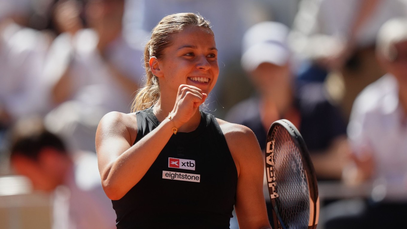 Maja Chwalinská z Poľska oslavuje postup do štvrťfinále na Roland Garros 2026.