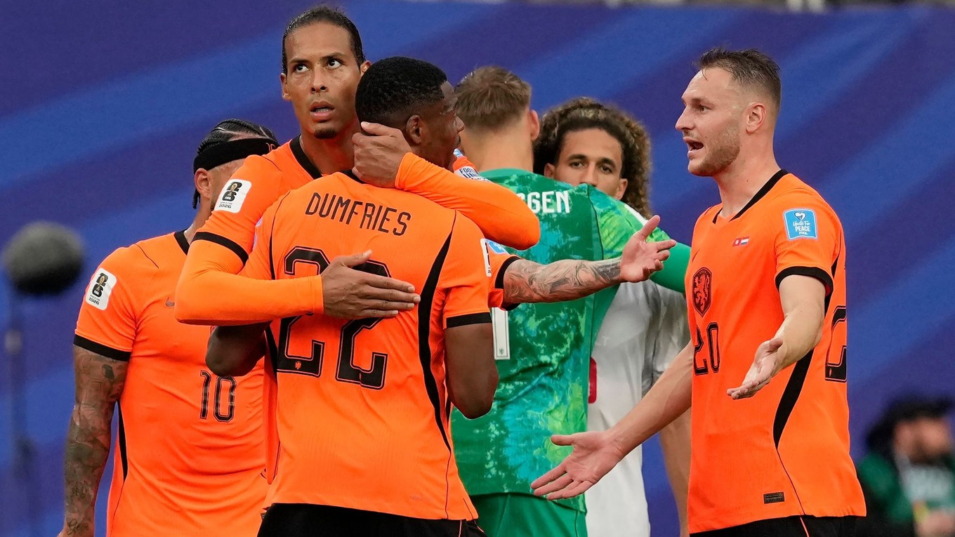 Futbalisti Holandska oslavujú triumf nad Tuniskom na MS 2026.