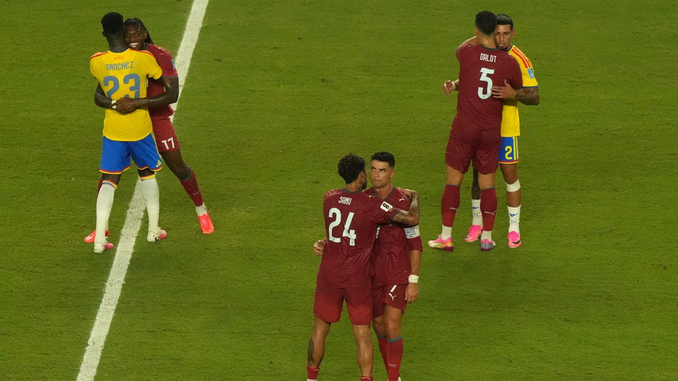 Fotka po zápase Kolumbia - Portugalsko na MS vo futbale 2026.