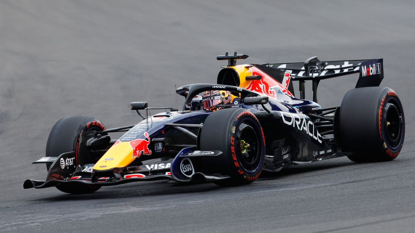 Max Verstappen na Red Bulle.
