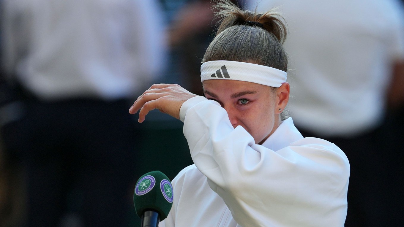 Karolína Muchová po prehre vo finále Wimbledonu.