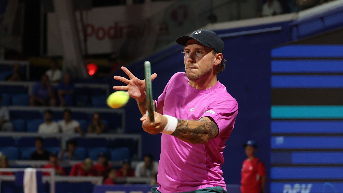 Alex Molčan - Damir Džumhur: ONLINE prenos zo semifinále turnaja ATP v Umagu 2026.
