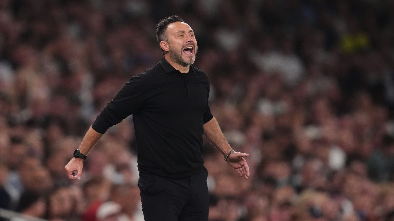 Tréner Tottenhamu Hotspur Roberto De Zerbi.
