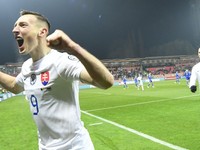 Na snímke slovenský futbalista Róbert Boženík.