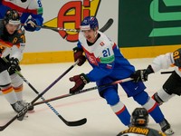 Miloš Kelemen v zápase Slovensko - Nemecko v skupine B na MS v hokeji 2024.