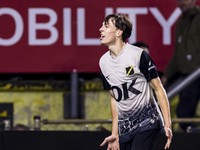 Slovenský futbalista Leo Sauer v drese NAC Breda.