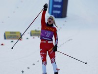 Therese Johaugová vyhrala skiatlon vo Val di Fiemme v 6. etape Tour de Ski 2025.