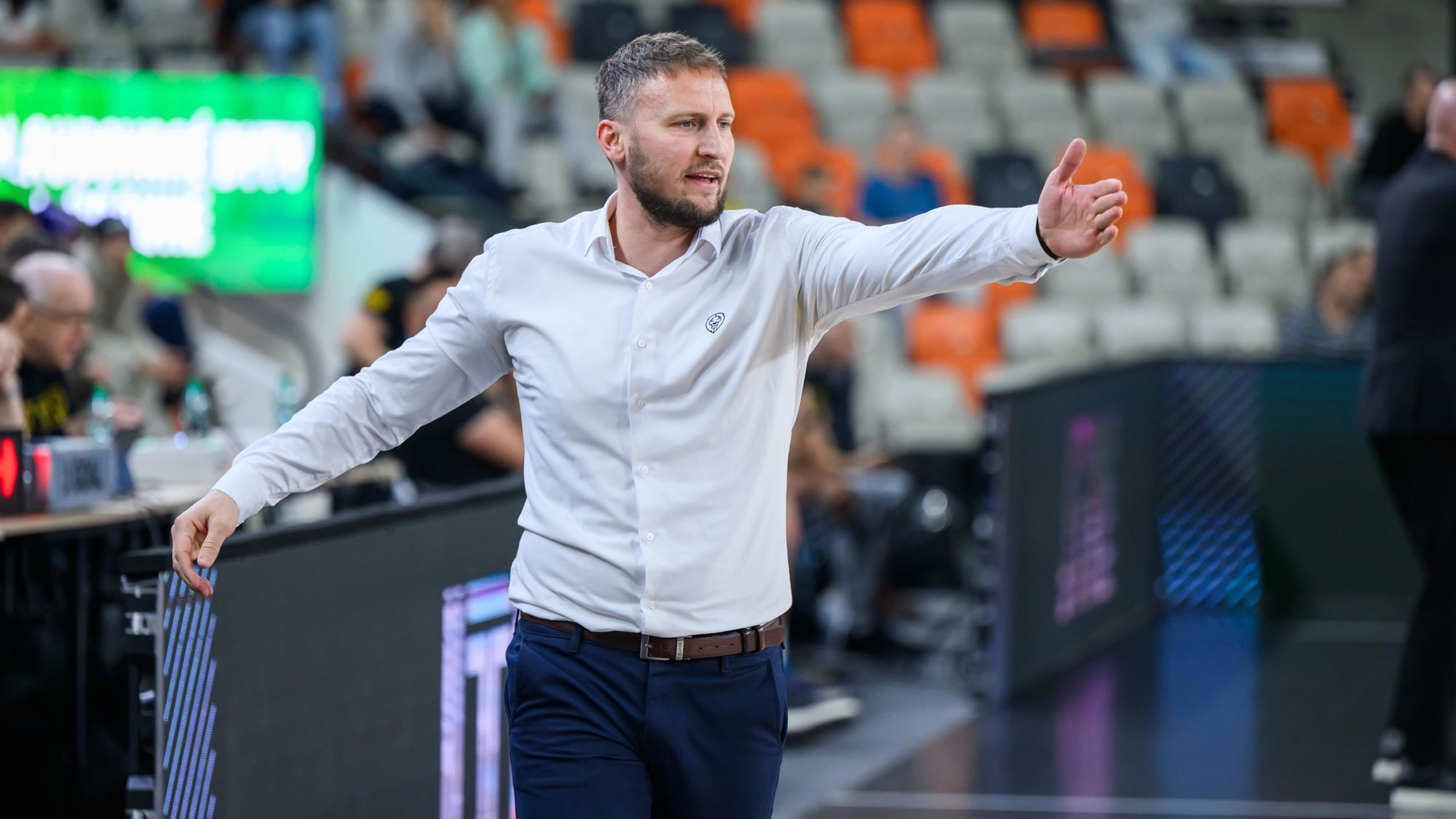 Tréner Patriotov Levice Michal Madzin.