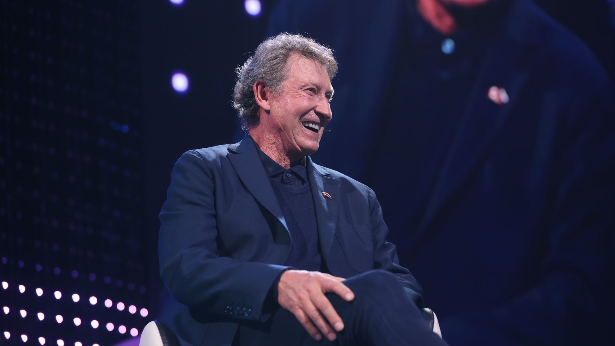 Wayne Gretzky počas prvej návštevy na Slovensku. 