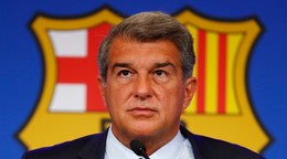 Na snímke je bývalý prezident klubu FC Barcelona Joan Laporta.