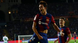 Joao Felix sa teší po strelenom góle v drese FC Barcelona.