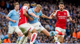 Fotka zo zápasu Manchester City - Arsenal.