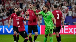 Futbalisti Gruzínska oslavujú postup do osemfinále EURO 2024. 