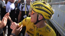 Slovinský cyklista Tadej Pogačar sa stal víťazom 15. etapy Tour de France 2024.