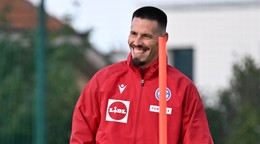 Marek Hamšík ako asistent trénera na tréningu slovenskej futbalovej reprezentácie pred zápasom Ligy národov Slovensko - Švédsko.