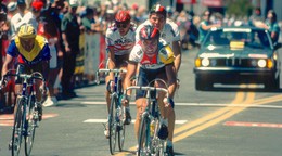 Bernard Hinault (vpredu).