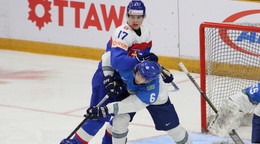 Daniel Jenčko v zápase Slovensko - Kazachstan na MS U20 2025