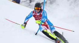 Steven Amiez počas 1. kola slalomu vo Val d'Isere.