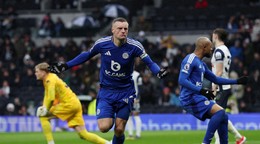 Jamie Vardy oslavuje gól
