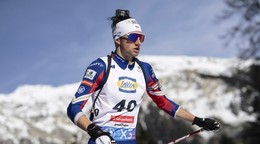 Eric Perrot počas vytrvalostných pretekov mužov na MS v biatlone.