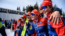 Úspešná slovenská ženská štafeta na MS v biatlone 2025.