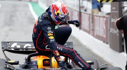 Max Verstappen (Red Bull) počas víkendu VC Španielska. 