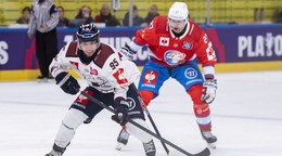 Fotka zo zápasu Ligy majstrov ZSC Lions Zurich - Eisbearen Berlin.
