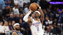 Basketbalista Oklahomy City Thunder Shai Gilgeous-Alexander v zápase proti Minnesote.